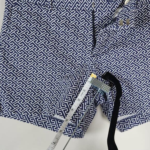 Banana Republic Womens Blue and White Pattern Hampton Shorts 5" Inseam Size 2 - Picture 7 of 8